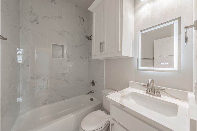 6428 ST. GEORGE Court, North Richland Hills, TX 76180