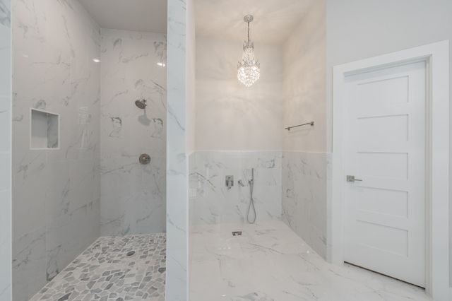 6428 ST. GEORGE Court, North Richland Hills, TX 76180