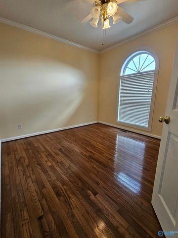 74 Lamon Drive, Decatur, AL 35603