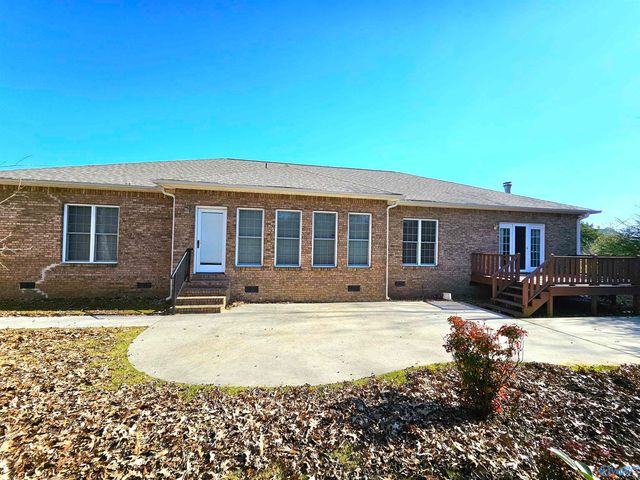 74 Lamon Drive, Decatur, AL 35603