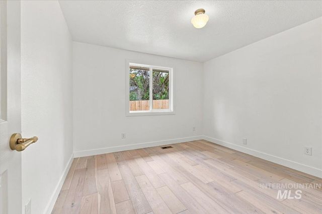 134 N 25th Street, Nampa, ID 83687