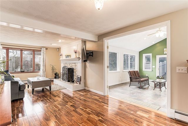 18 Elizabeth Ann Drive, Johnston, RI 02919