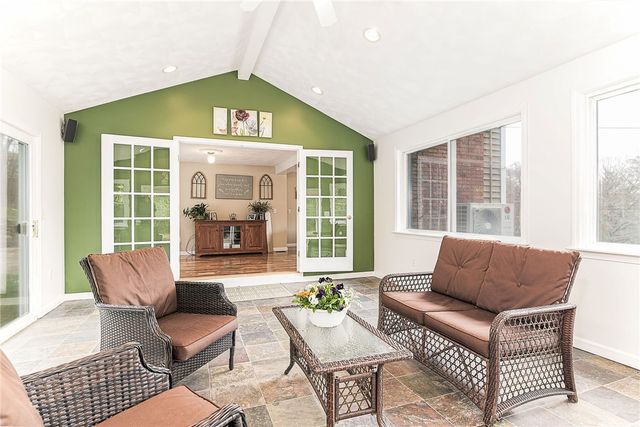 18 Elizabeth Ann Drive, Johnston, RI 02919