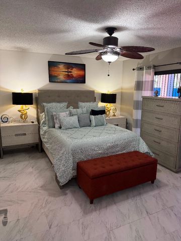 19554 NW 79th Place, Hialeah, FL 33015