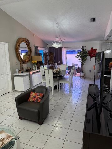 19554 NW 79th Place, Hialeah, FL 33015