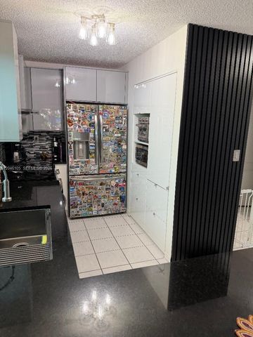 19554 NW 79th Place, Hialeah, FL 33015