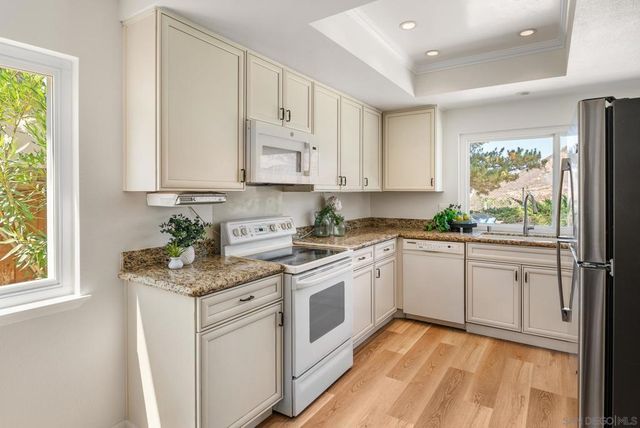 7905 Hemingway Ave, San Diego, CA 92120