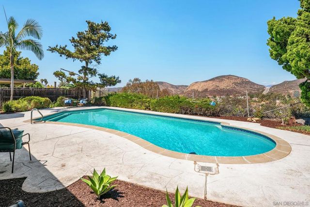 7905 Hemingway Ave, San Diego, CA 92120