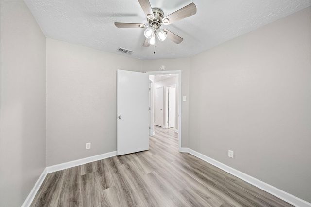 4526 Sloangate Drive, Spring, TX 77373