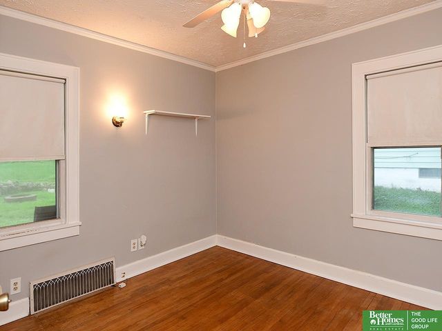 3729 N 56th Street, Omaha, NE 68104