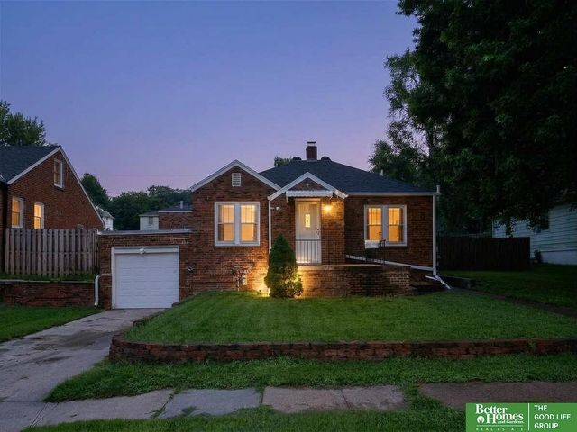 3729 N 56th Street, Omaha, NE 68104