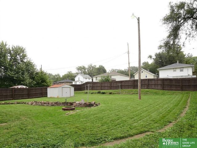 3729 N 56th Street, Omaha, NE 68104