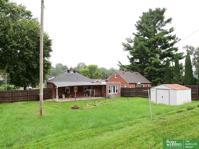 3729 N 56th Street, Omaha, NE 68104
