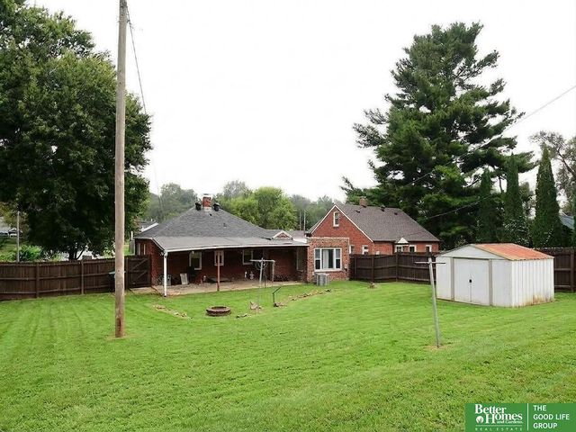 3729 N 56th Street, Omaha, NE 68104