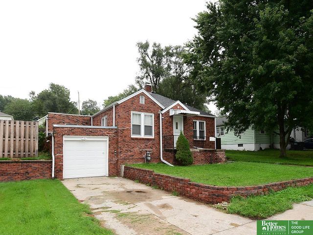 3729 N 56th Street, Omaha, NE 68104