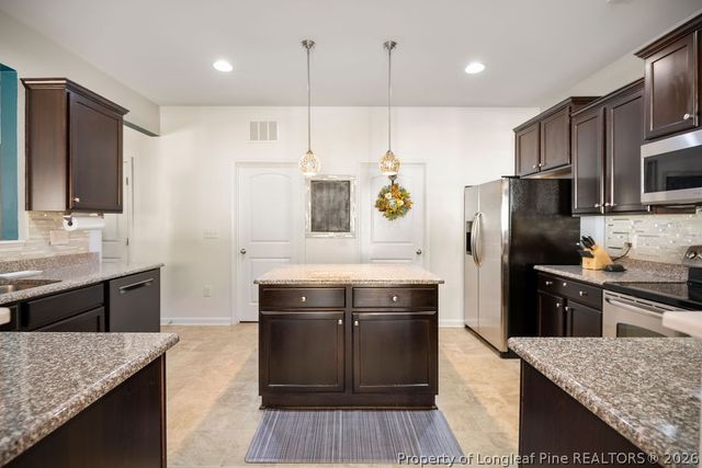 1453 Dulles Road, Hope Mills, NC 28348