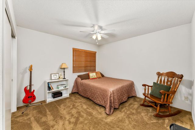 2406 Knollwood Dr, Cameron Park, CA 95682