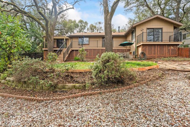 2406 Knollwood Dr, Cameron Park, CA 95682