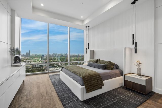 2727 Kirby Drive 27J, Houston, TX 77098