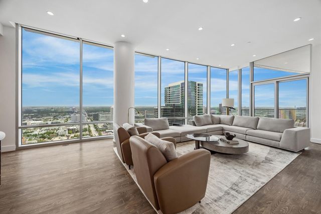 2727 Kirby Drive 27J, Houston, TX 77098
