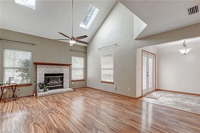 983 Willbrook RD, Newport News, VA 23602