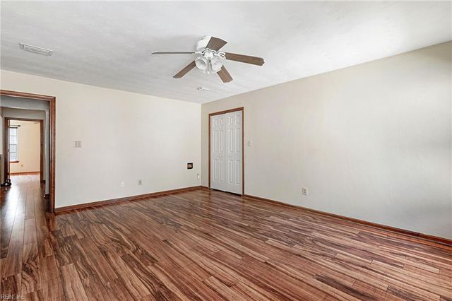 983 Willbrook RD, Newport News, VA 23602