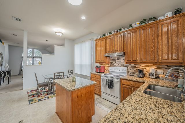 8312 Trinity Vista Trail, Hurst, TX 76053