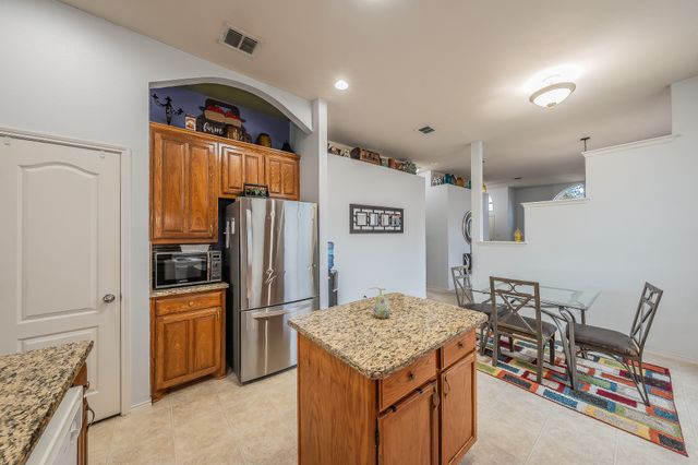 8312 Trinity Vista Trail, Hurst, TX 76053