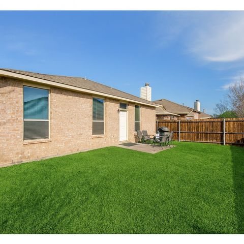 8312 Trinity Vista Trail, Hurst, TX 76053