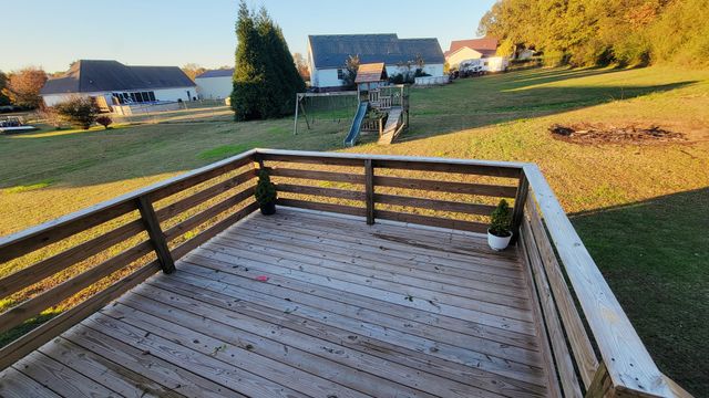 195 Rileys Bend Rd, Lynchburg, TN 37352