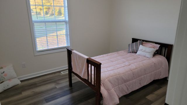 195 Rileys Bend Rd, Lynchburg, TN 37352