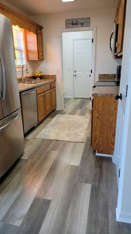 195 Rileys Bend Rd, Lynchburg, TN 37352