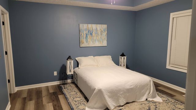 195 Rileys Bend Rd, Lynchburg, TN 37352