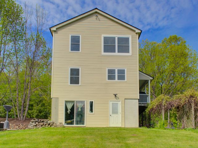 1026 Route 171, Woodstock, CT 06281