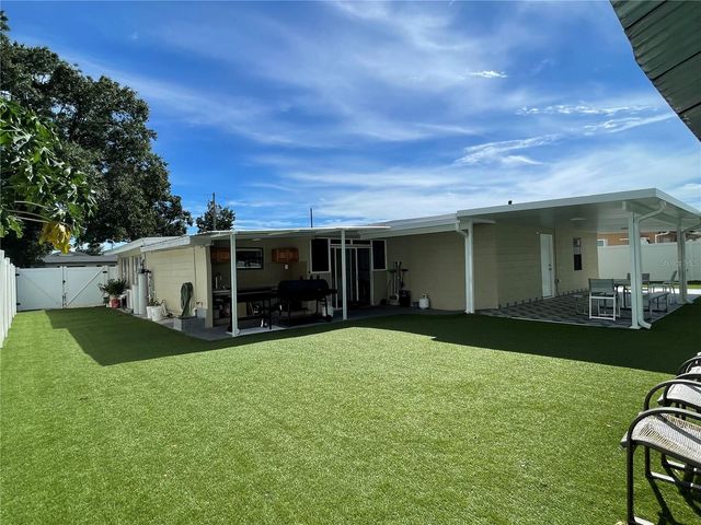 2307 W HAMILTON AVENUE, Tampa, FL 33604