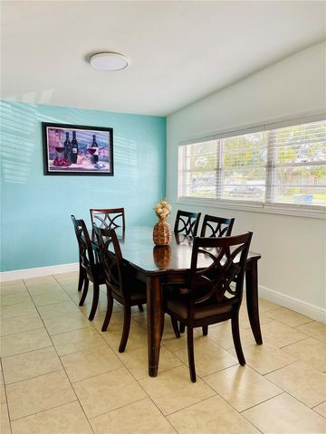 2307 W HAMILTON AVENUE, Tampa, FL 33604