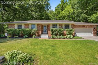 1539 Clark Lake Road, Brighton Township, MI 48114