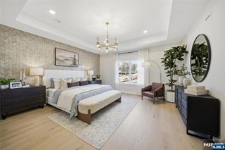 12 Belmont Place, Oakland, NJ 07036