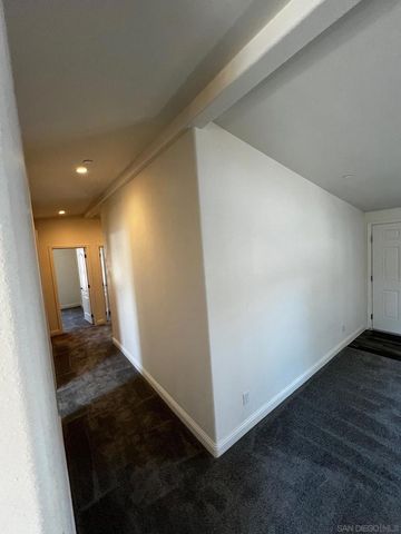 8975 Lamar St, Spring Valley, CA 91977