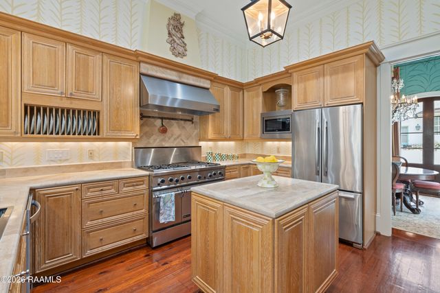 601 Richland Avenue, Lafayette, LA 70508