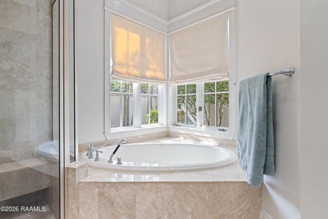 601 Richland Avenue, Lafayette, LA 70508