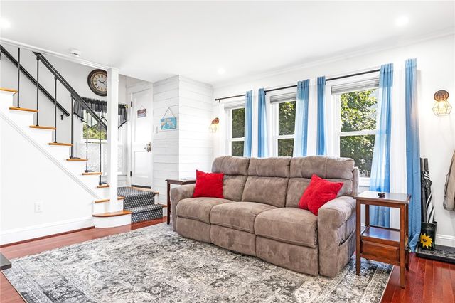 124 Beach Street, Westerly, RI 02891