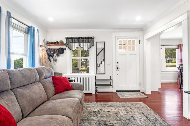 124 Beach Street, Westerly, RI 02891