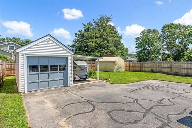 124 Beach Street, Westerly, RI 02891