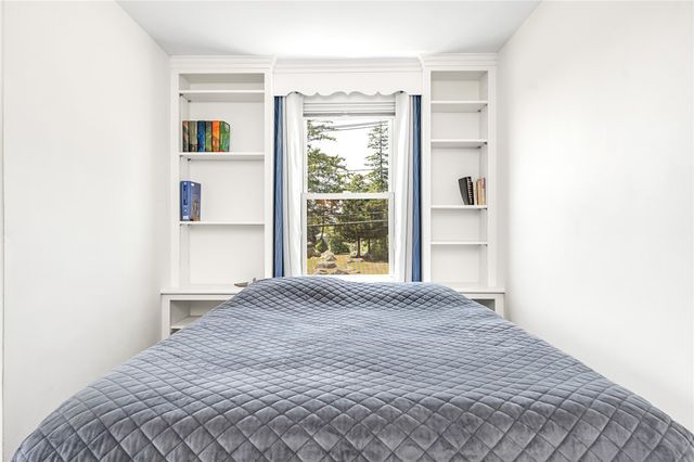 124 Beach Street, Westerly, RI 02891