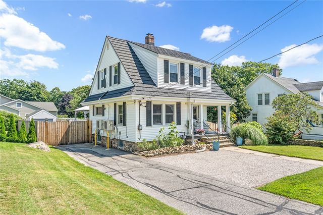 124 Beach Street, Westerly, RI 02891