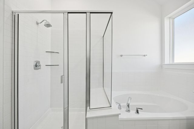 6702 Augusta Greens Drive, Baytown, TX 77523