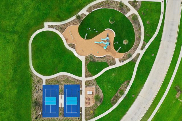 6702 Augusta Greens Drive, Baytown, TX 77523