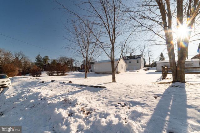 793 E SCHUYLKILL RD, Pottstown, PA 19465