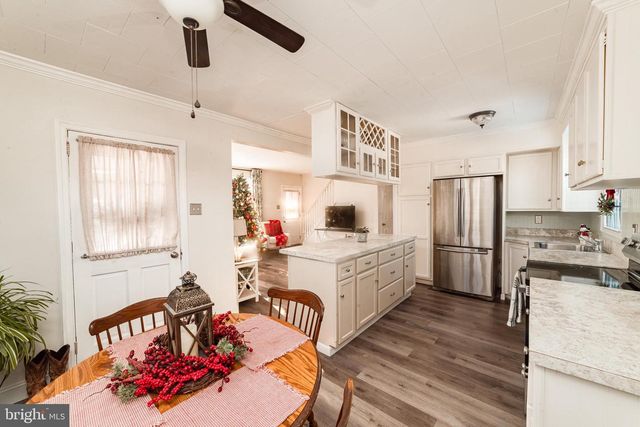 793 E SCHUYLKILL RD, Pottstown, PA 19465